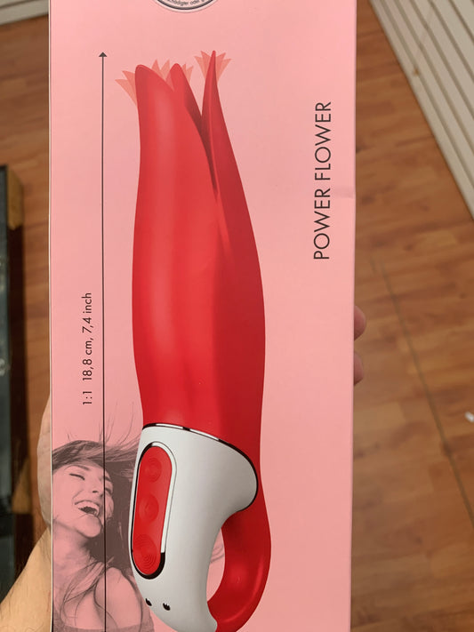 SATISFYER Power Flower Clip and High Speed Vibrator